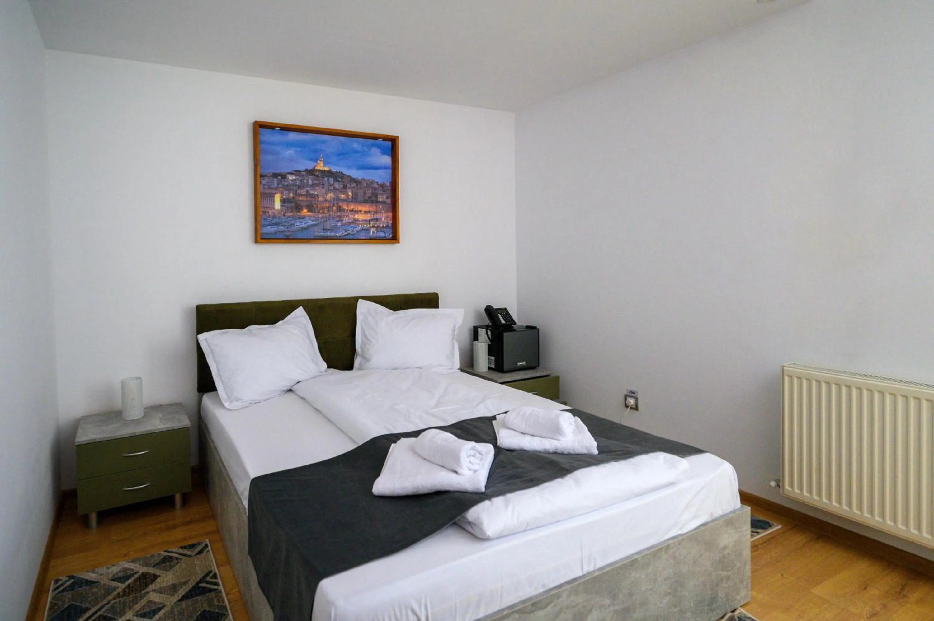 Bed in Casa EMA Pensiune & SPA