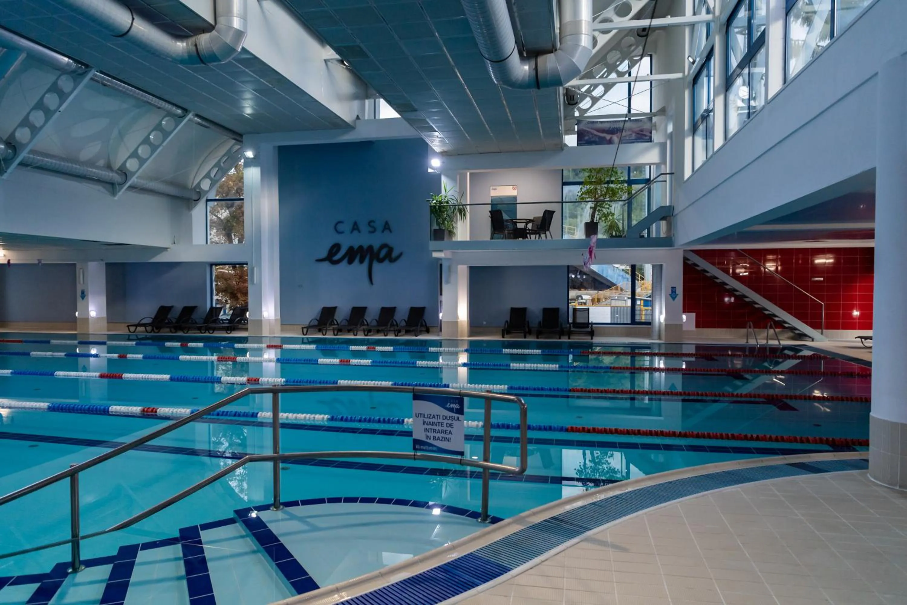 Swimming pool in Casa EMA Pensiune & SPA