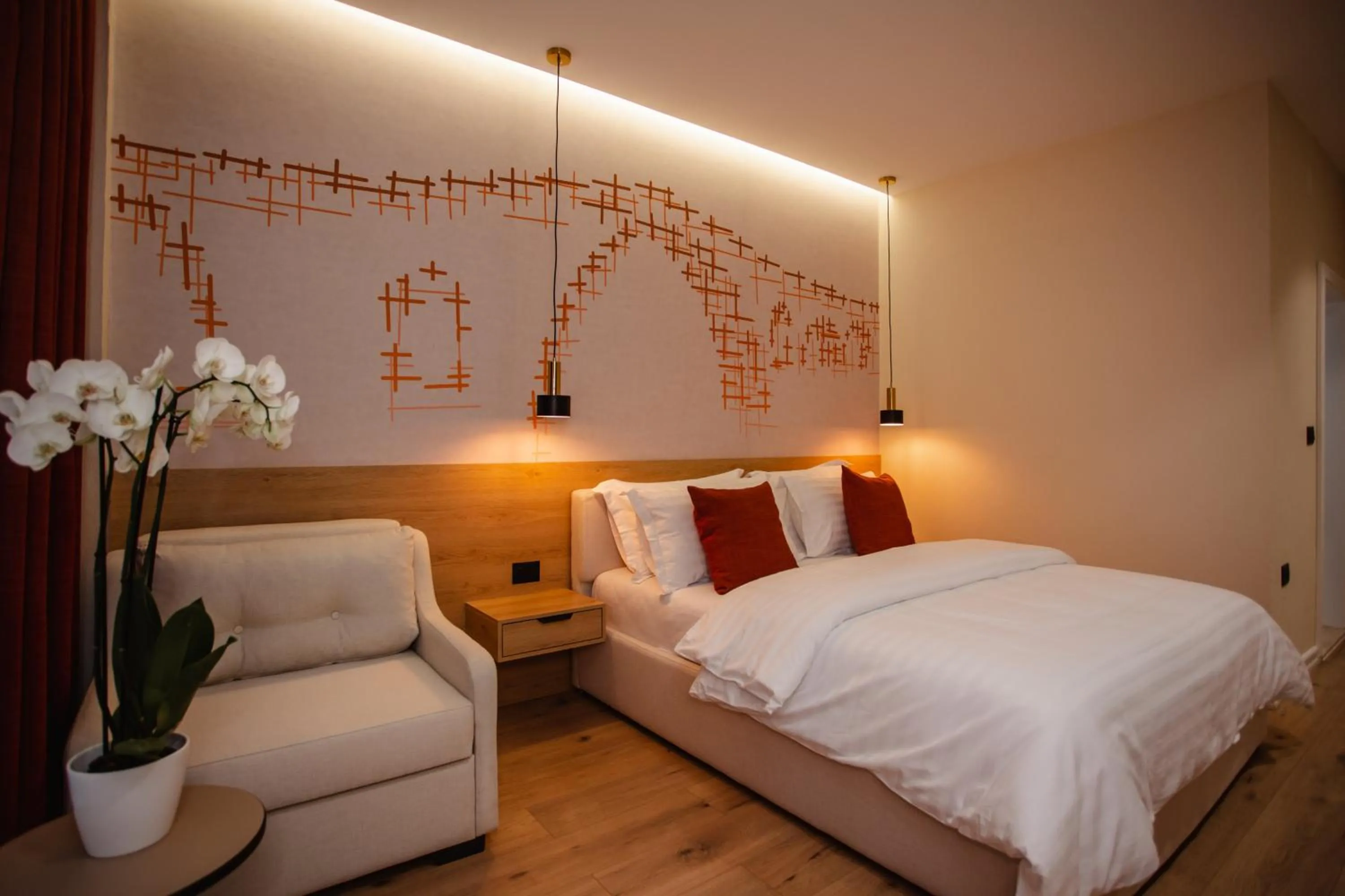 Bed in Oro Inn Hotel