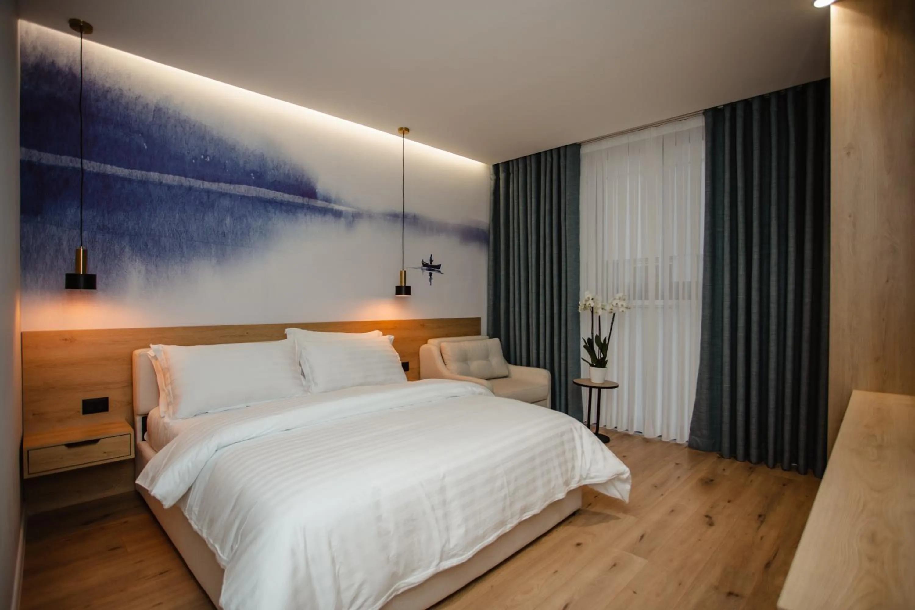 Bed in Oro Inn Hotel