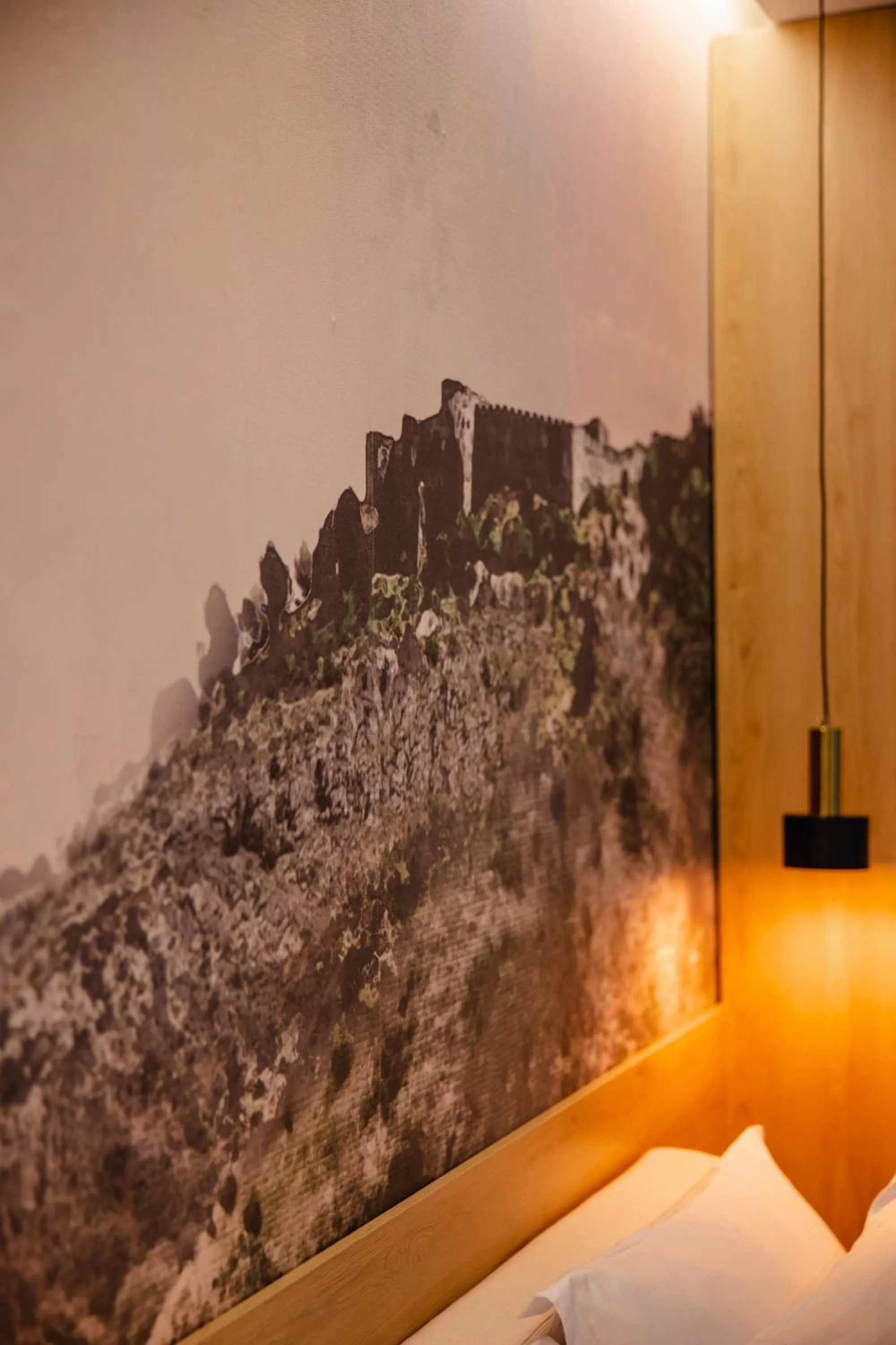 Decorative detail, Bed in Oro Inn Hotel