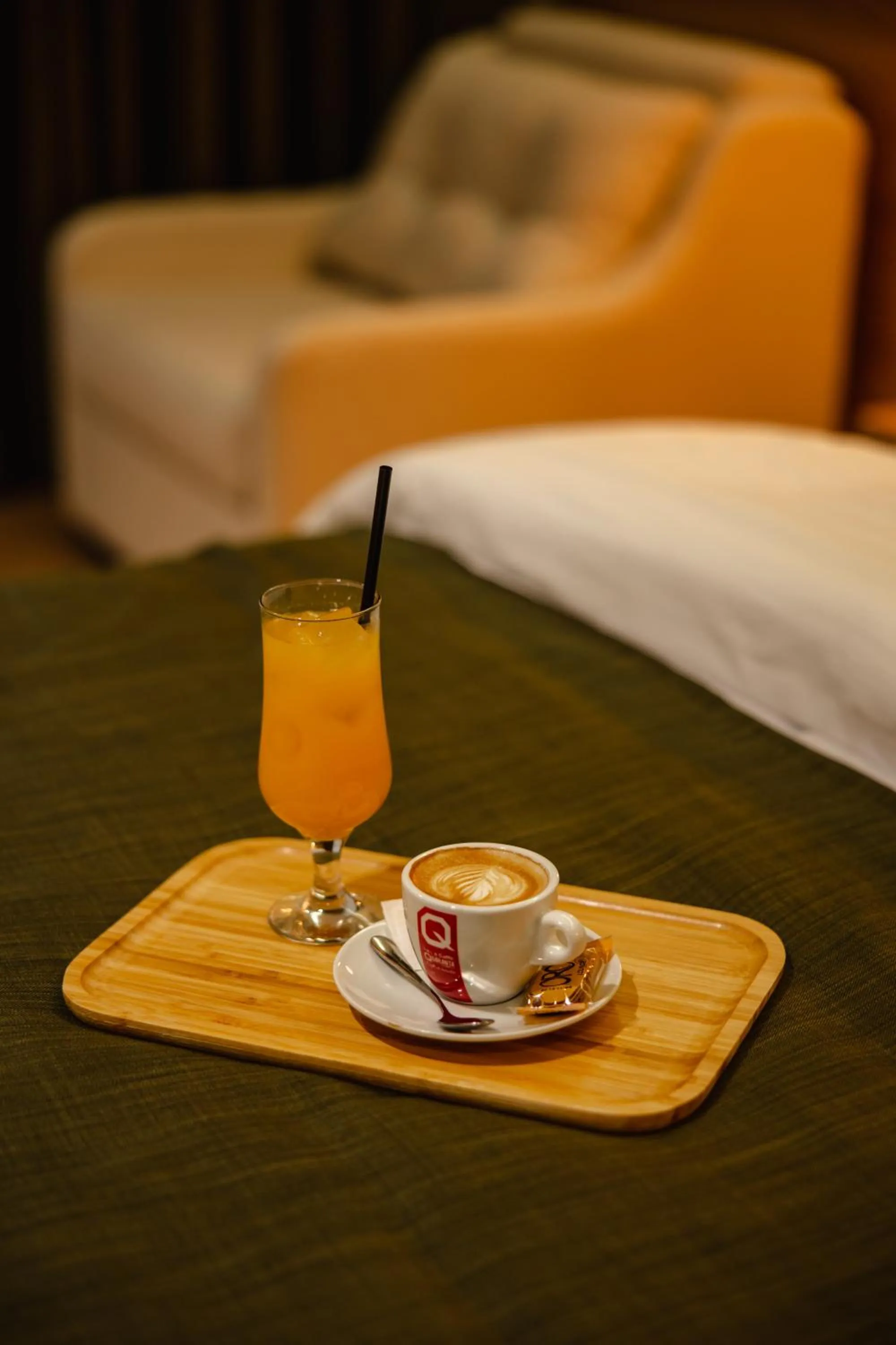Coffee/tea facilities in Oro Inn Hotel