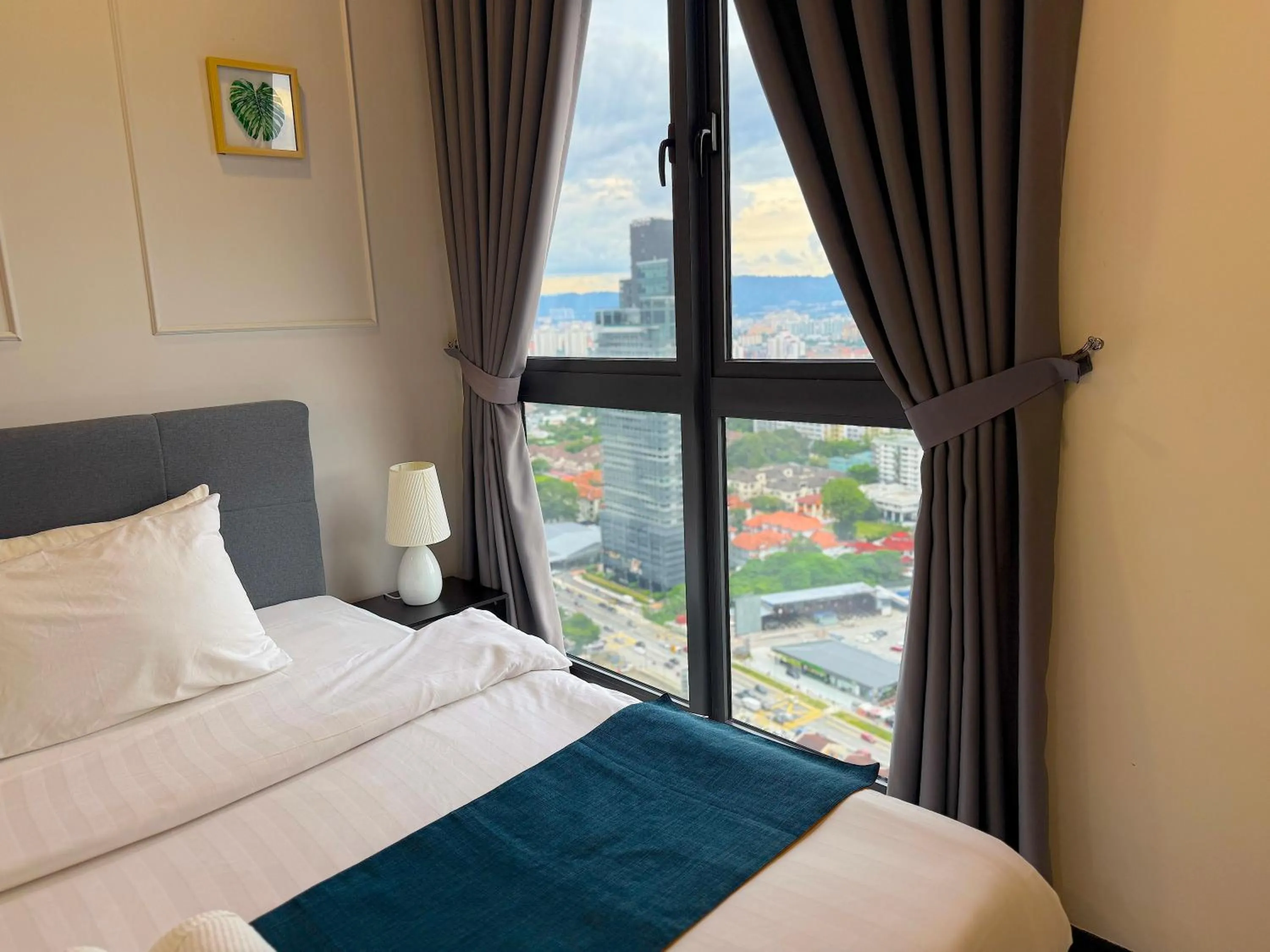 Natural landscape, Bed in Neu Suites By Serenity Homes Near Gleneagles, KLCC & LRT