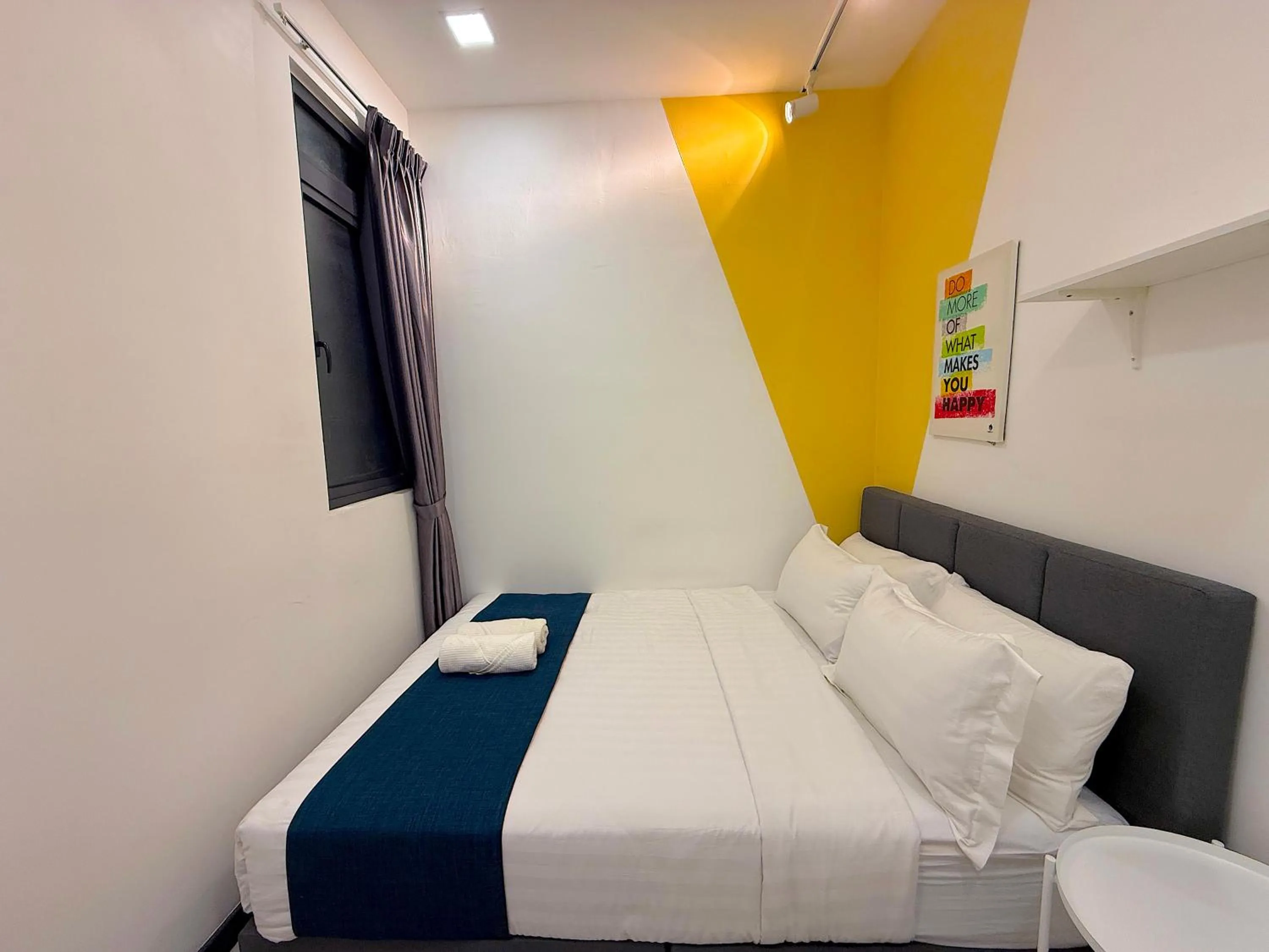 Bed in Neu Suites By Serenity Homes Near Gleneagles, KLCC & LRT