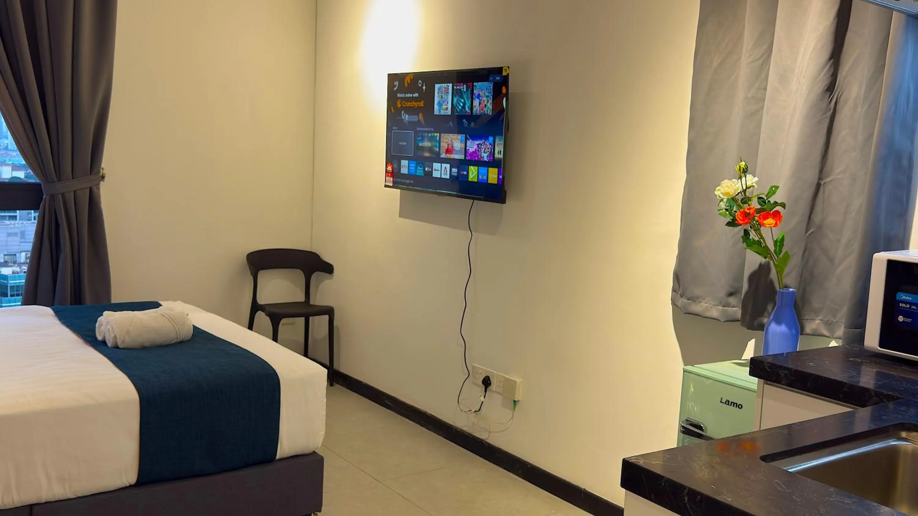 Bed in Neu Suites By Serenity Homes Near Gleneagles, KLCC & LRT