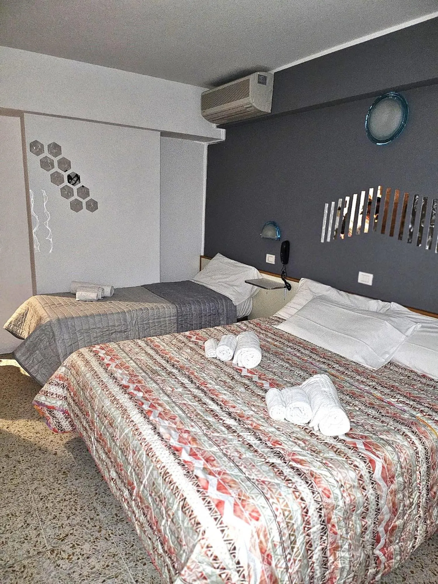 Bedroom, Bed in Hotel Villa Rosa