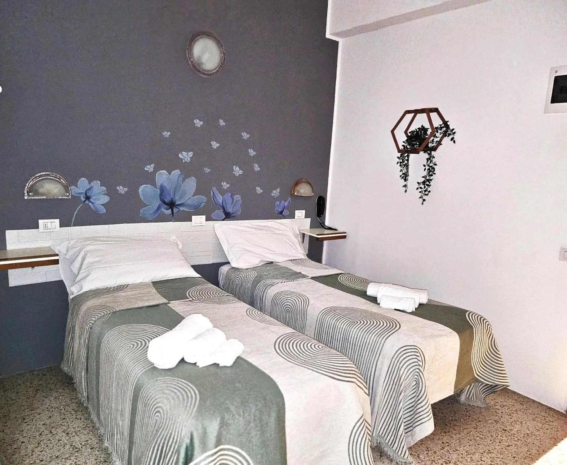 Bedroom, Bed in Hotel Villa Rosa