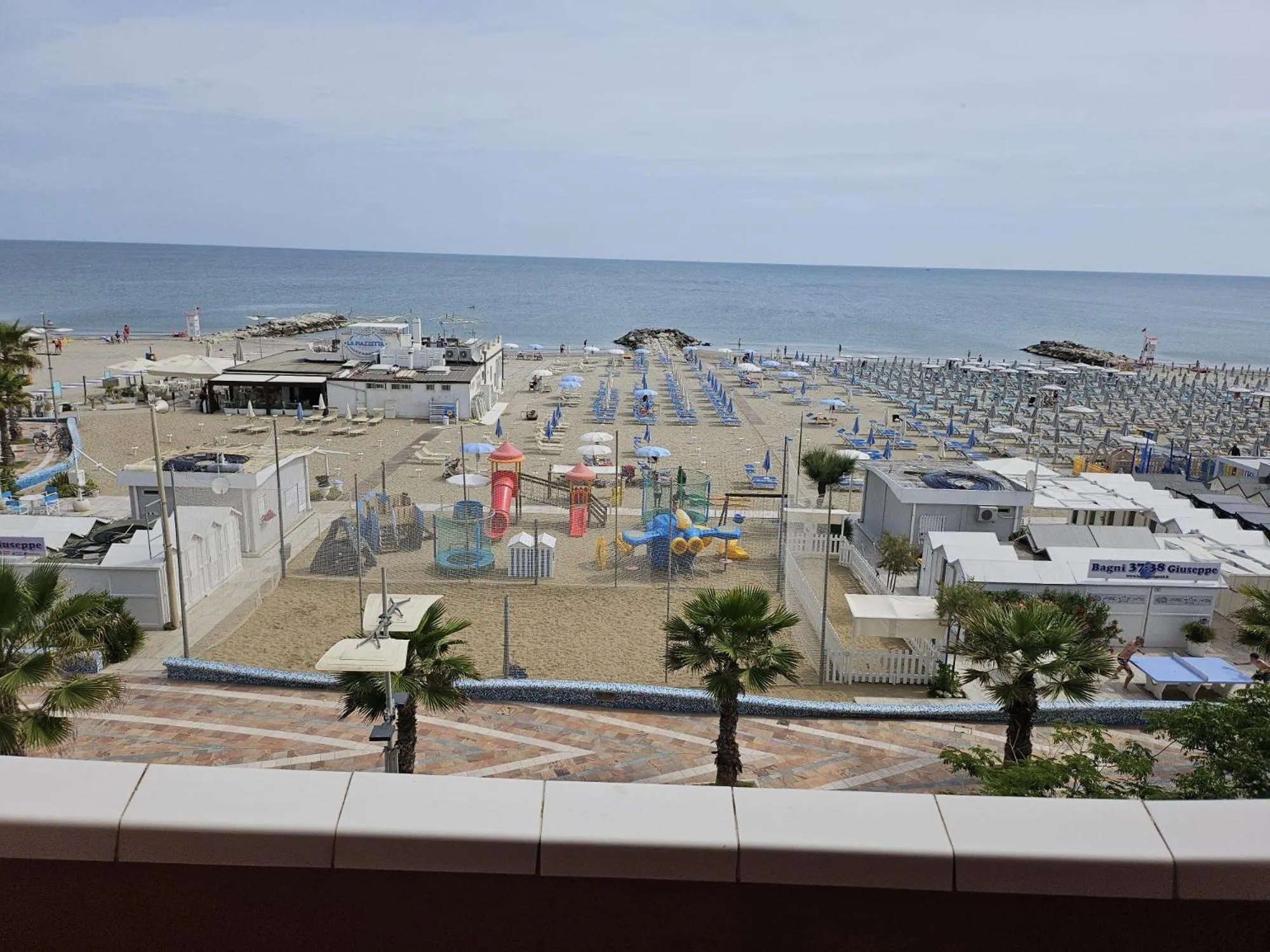 Beach in Hotel Villa Rosa