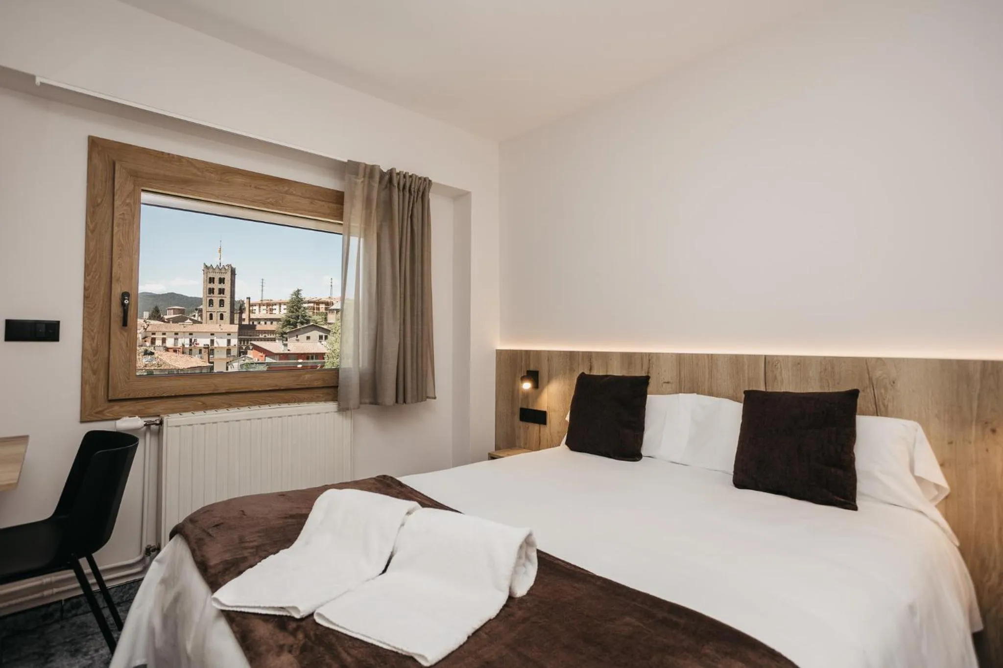 Bed in La Trobada Hotel Sport