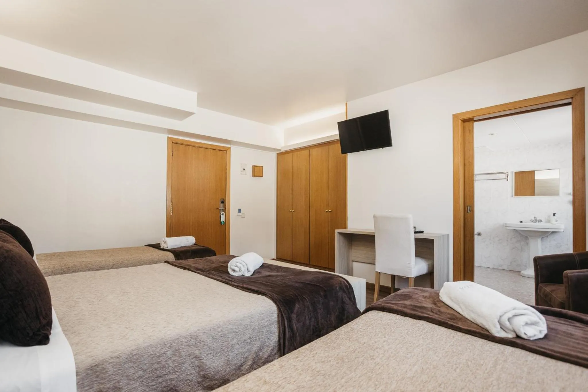 Bed in La Trobada Hotel Sport