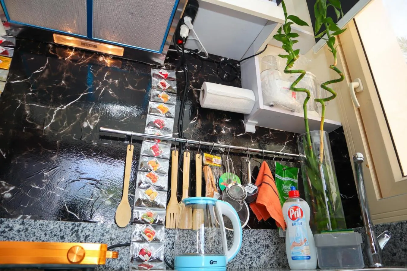 Kitchen or kitchenette in Hostgool Beach Chalets Mirage bay resort & aqua park