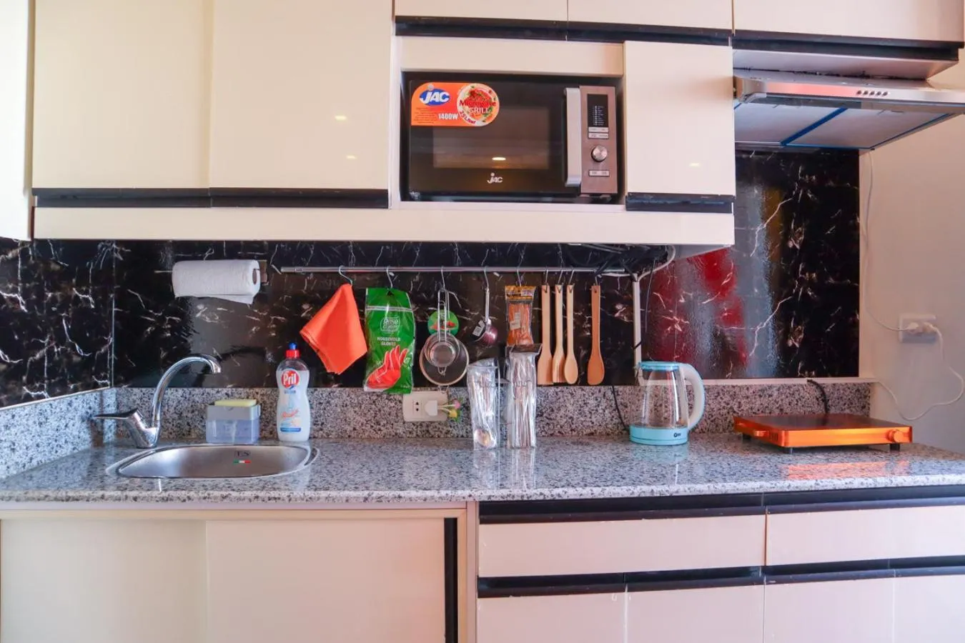 Hostgool Beach Chalets Mirage bay resort & aqua park