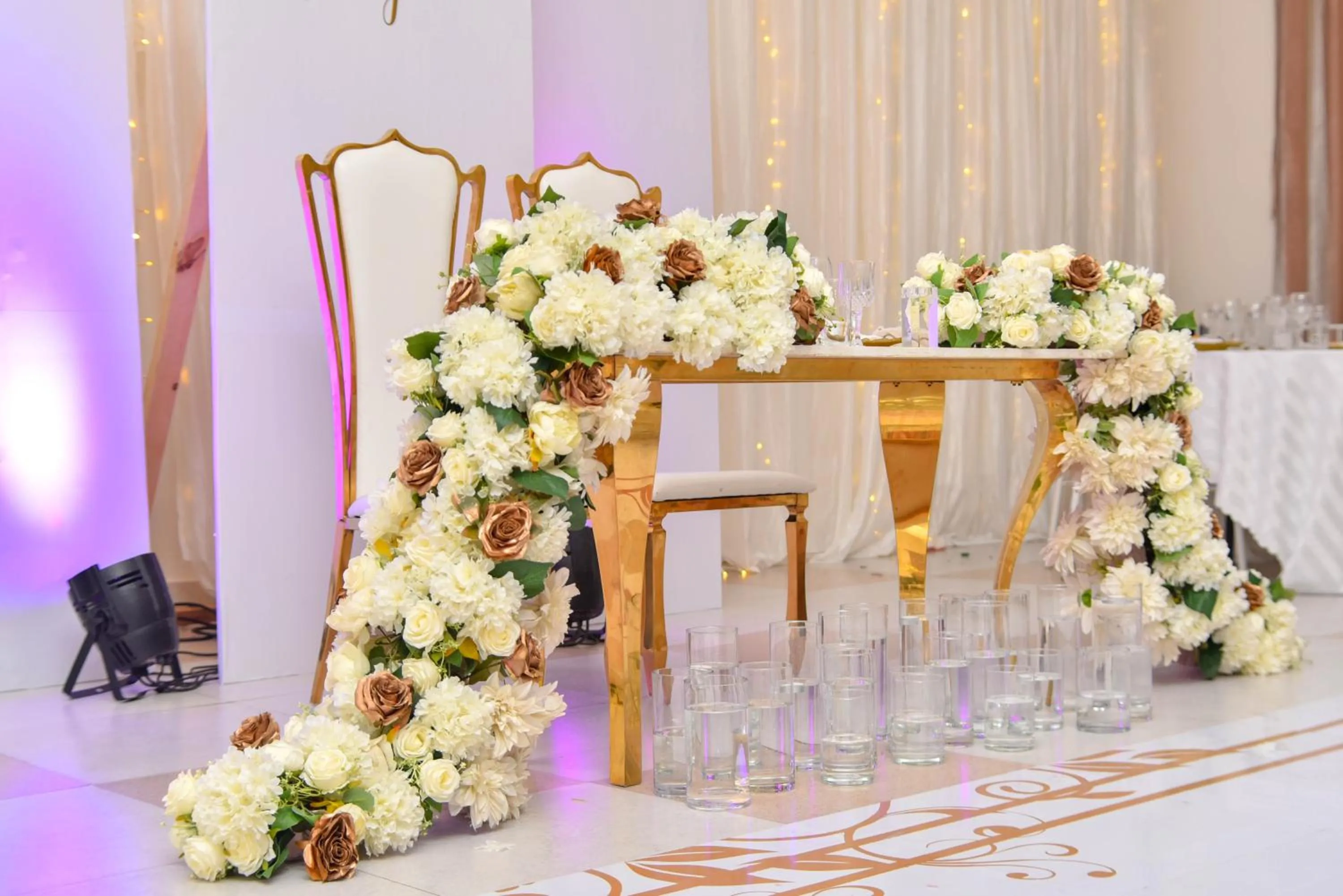 Banquet/Function facilities in Chamba Valley Exotic Hotel