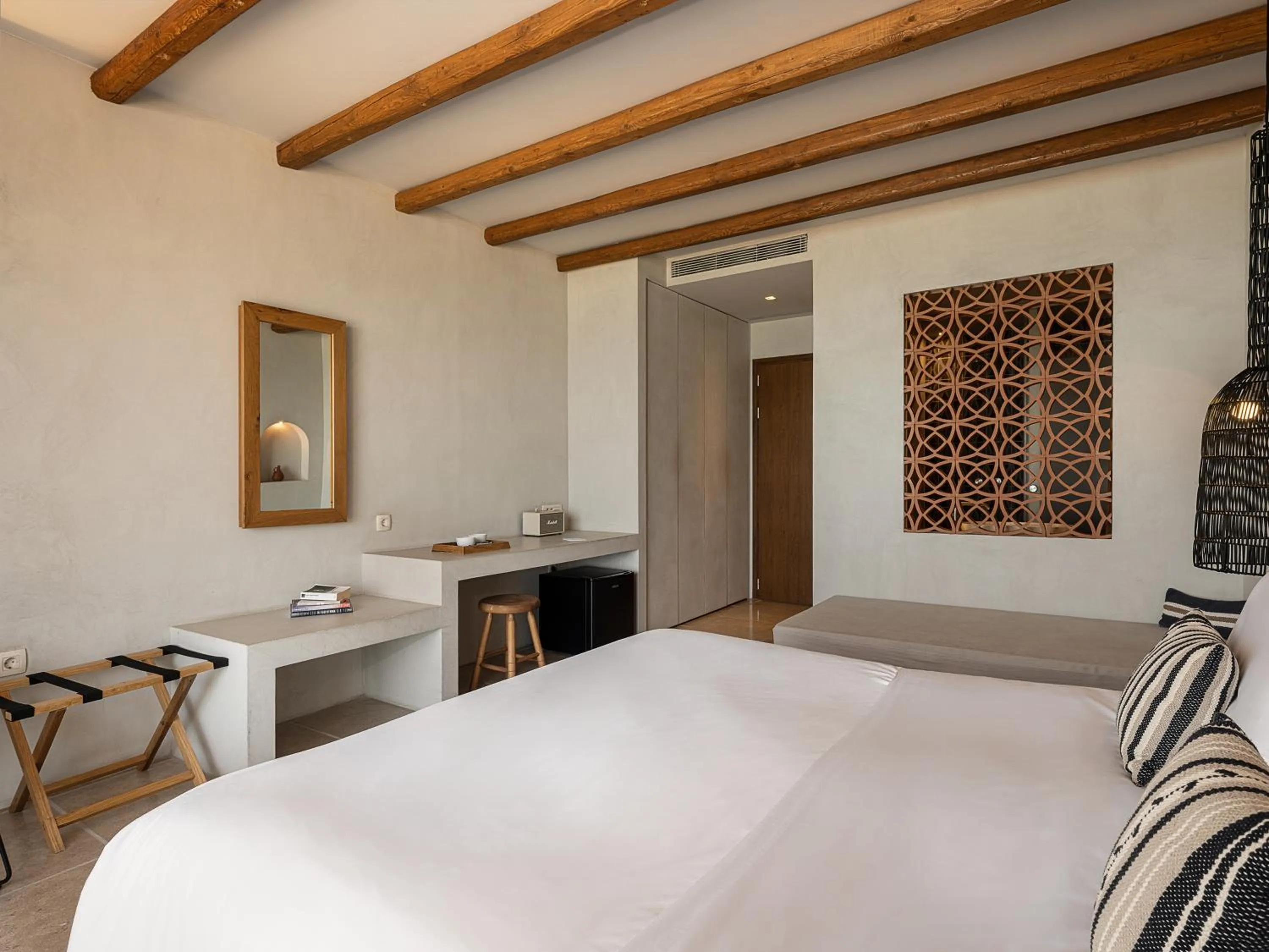 Bed in The Theodore Boutique Hotel- adults only 16 plus