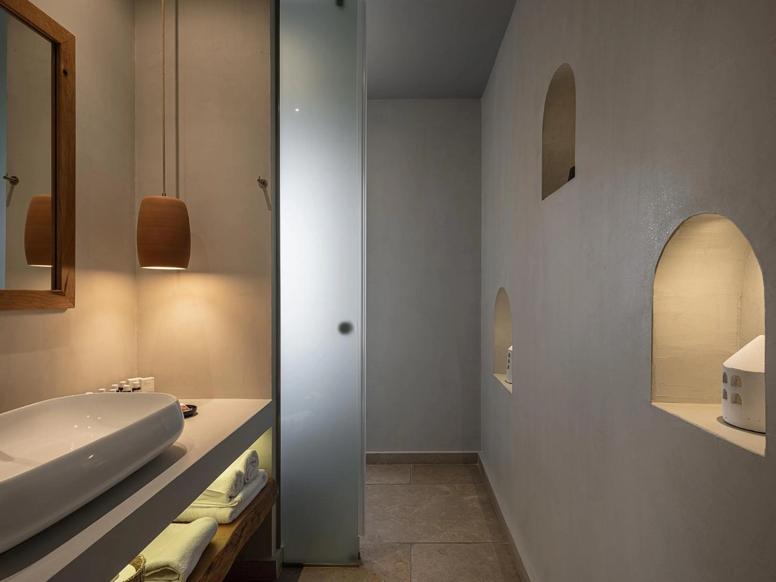 The Theodore Boutique Hotel- adults only 16 plus