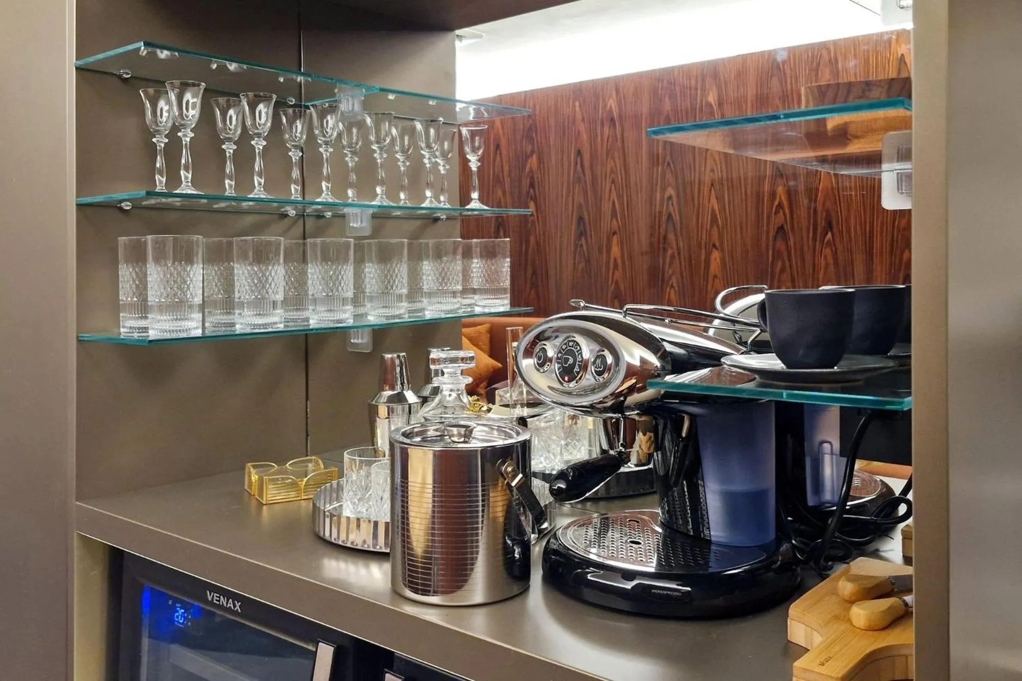 Coffee/tea facilities in HIT Itaim
