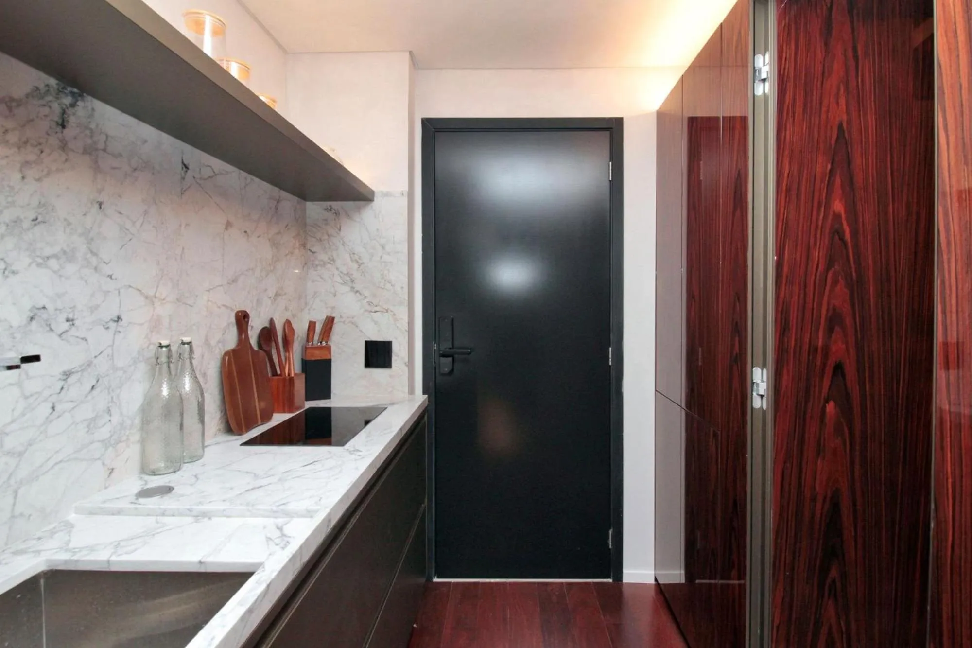 Kitchen or kitchenette in HIT Itaim