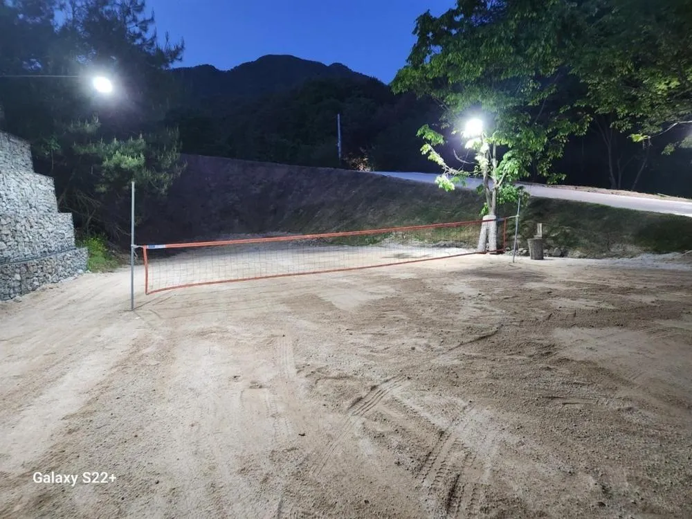 Hwacheon Yeoungwoong-ine Pension