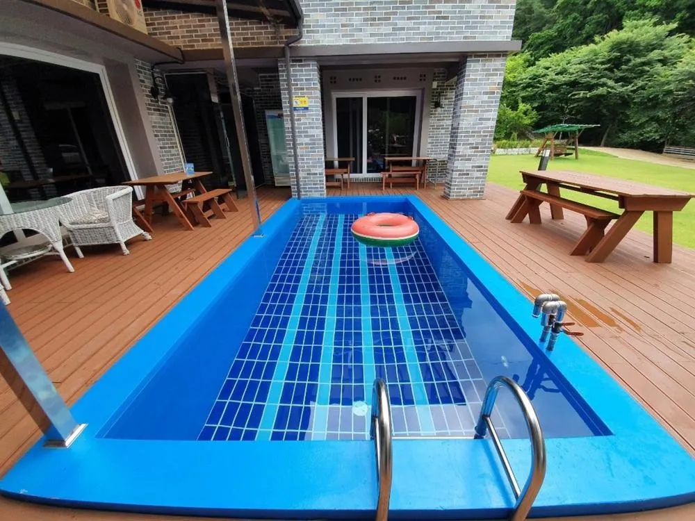 Hwacheon Yeoungwoong-ine Pension