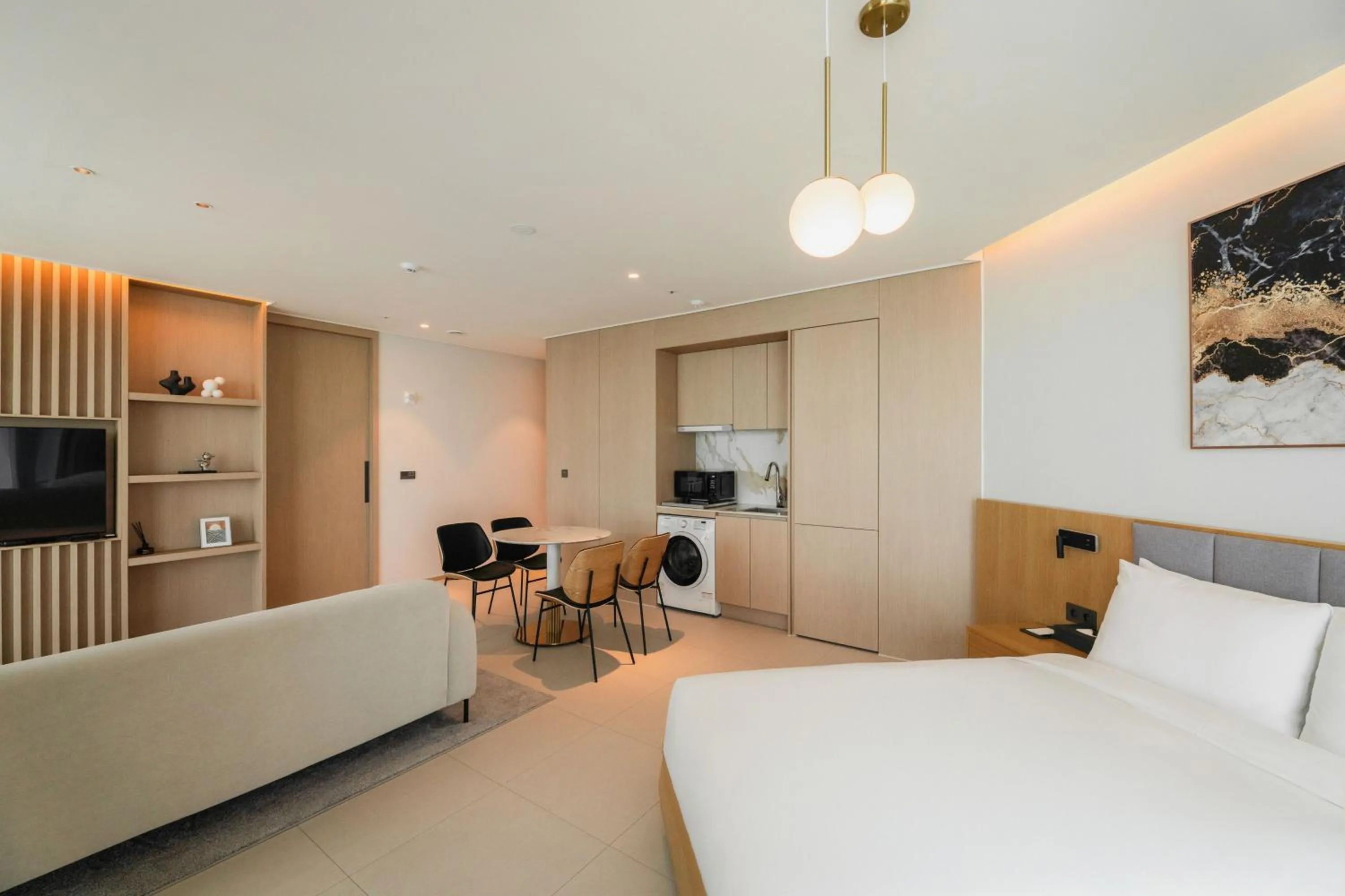 Area and facilities, Bed in WAVEM HOTEL west