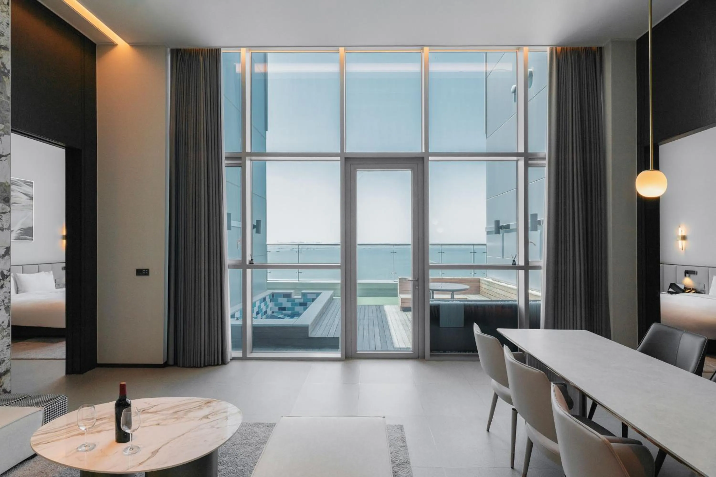 Living room in WAVEM HOTEL west