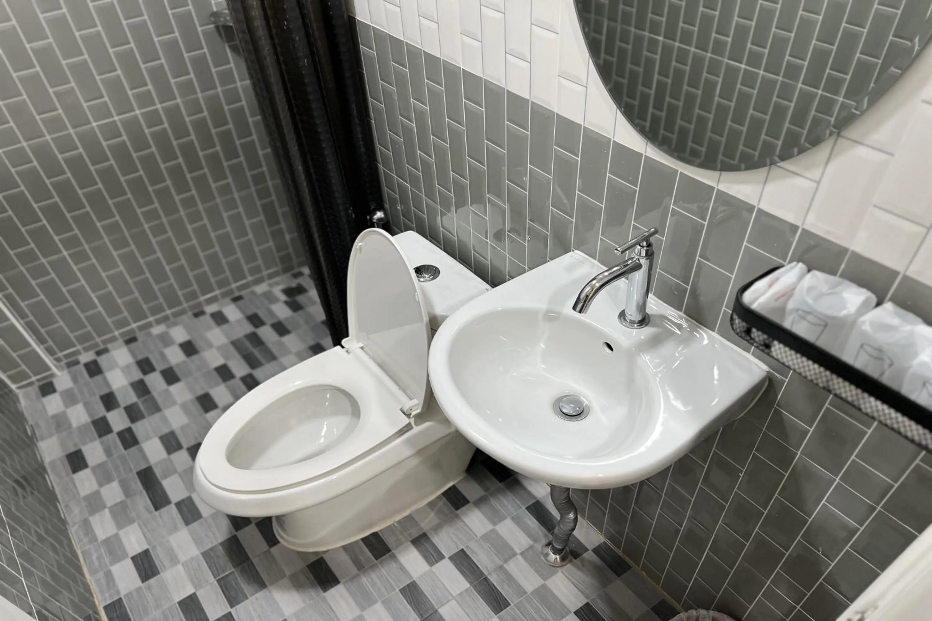 Bathroom in Baan MangMee Resort Udonthani