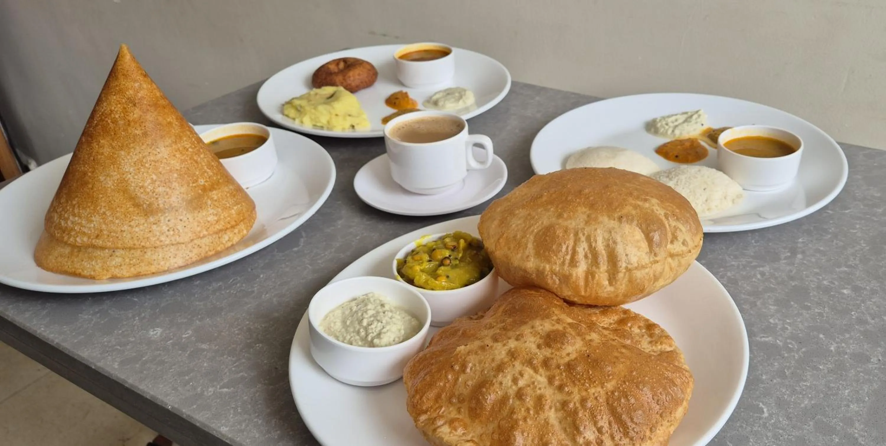 Breakfast in Hotel JANAS