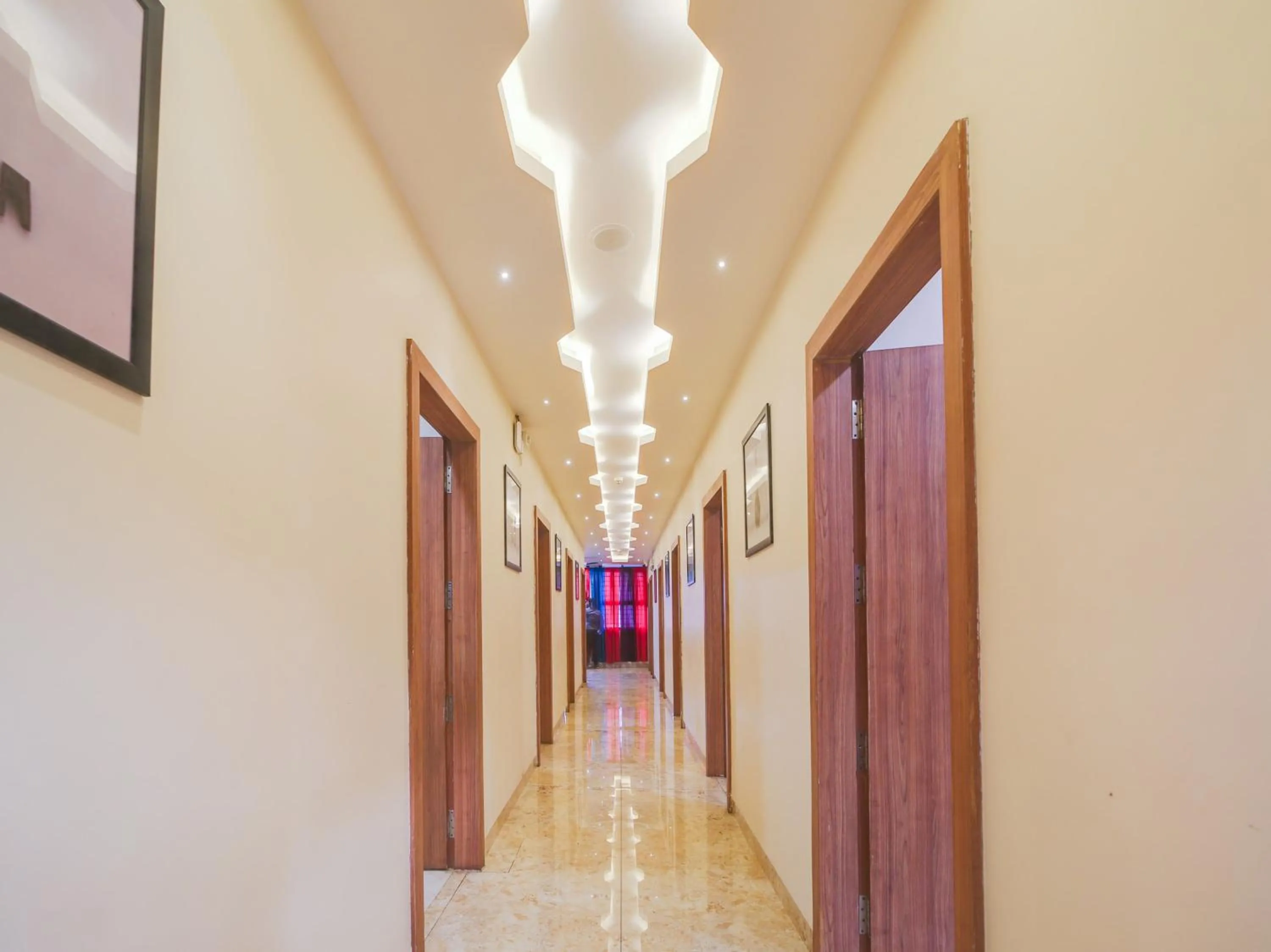 Lobby or reception in Hotel O Zamzam Residency