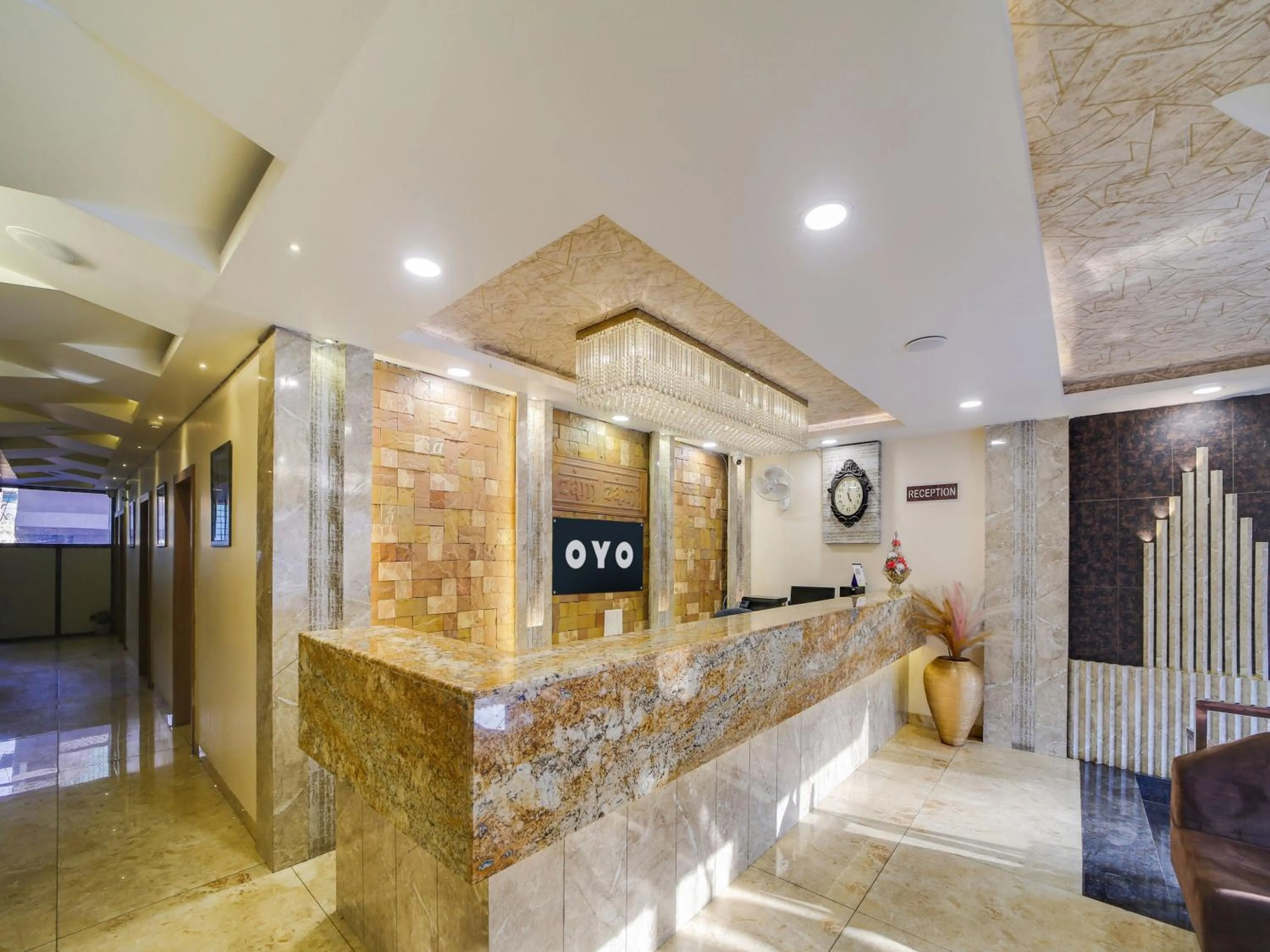 Lobby or reception in Hotel O Zamzam Residency