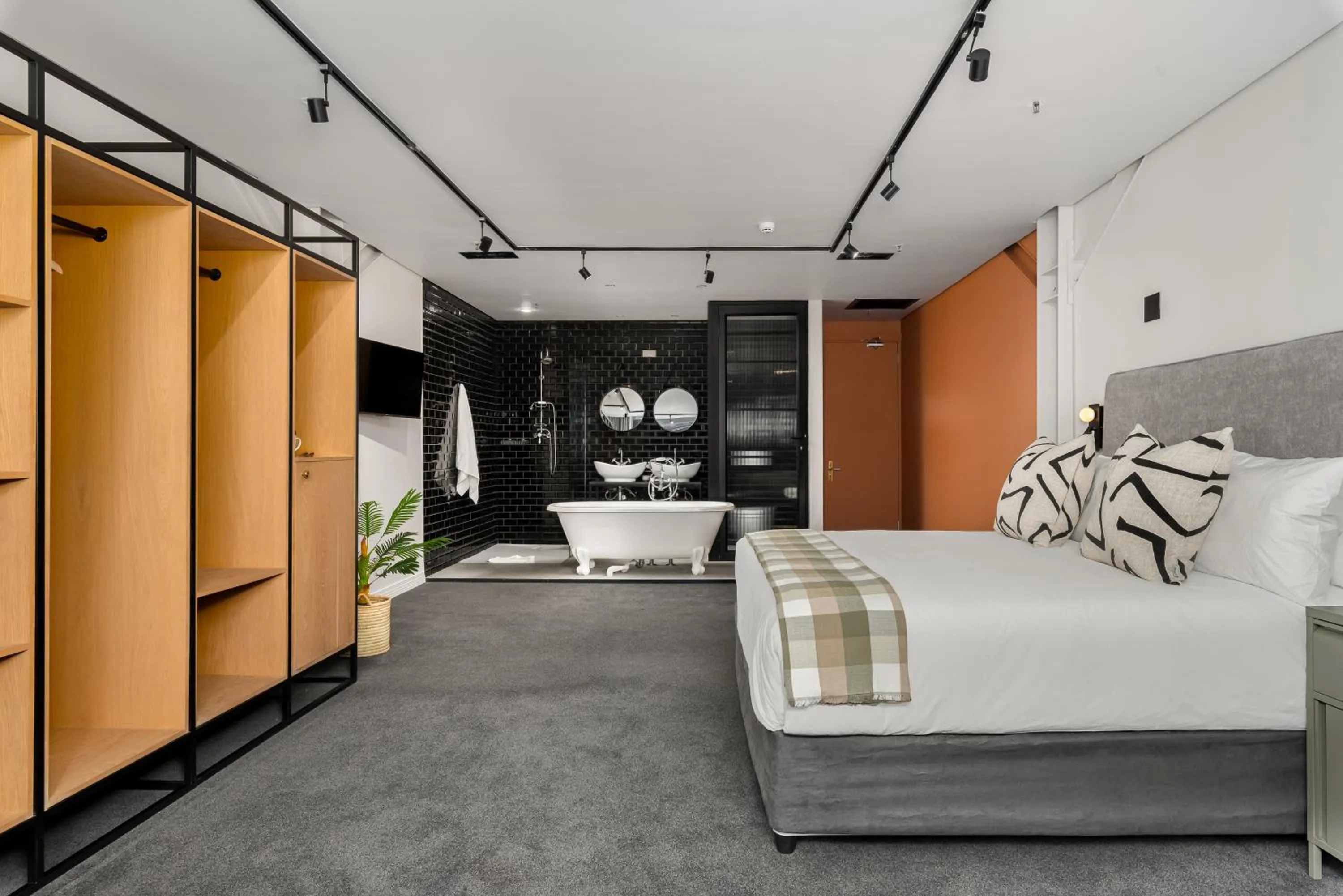 Bed in Neighbourgood Loop Street