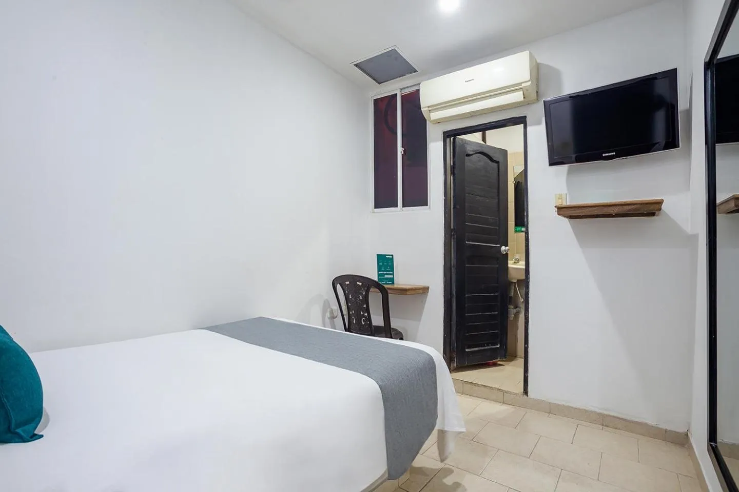 Bedroom, Bed in Ayenda Hotel Alejandría