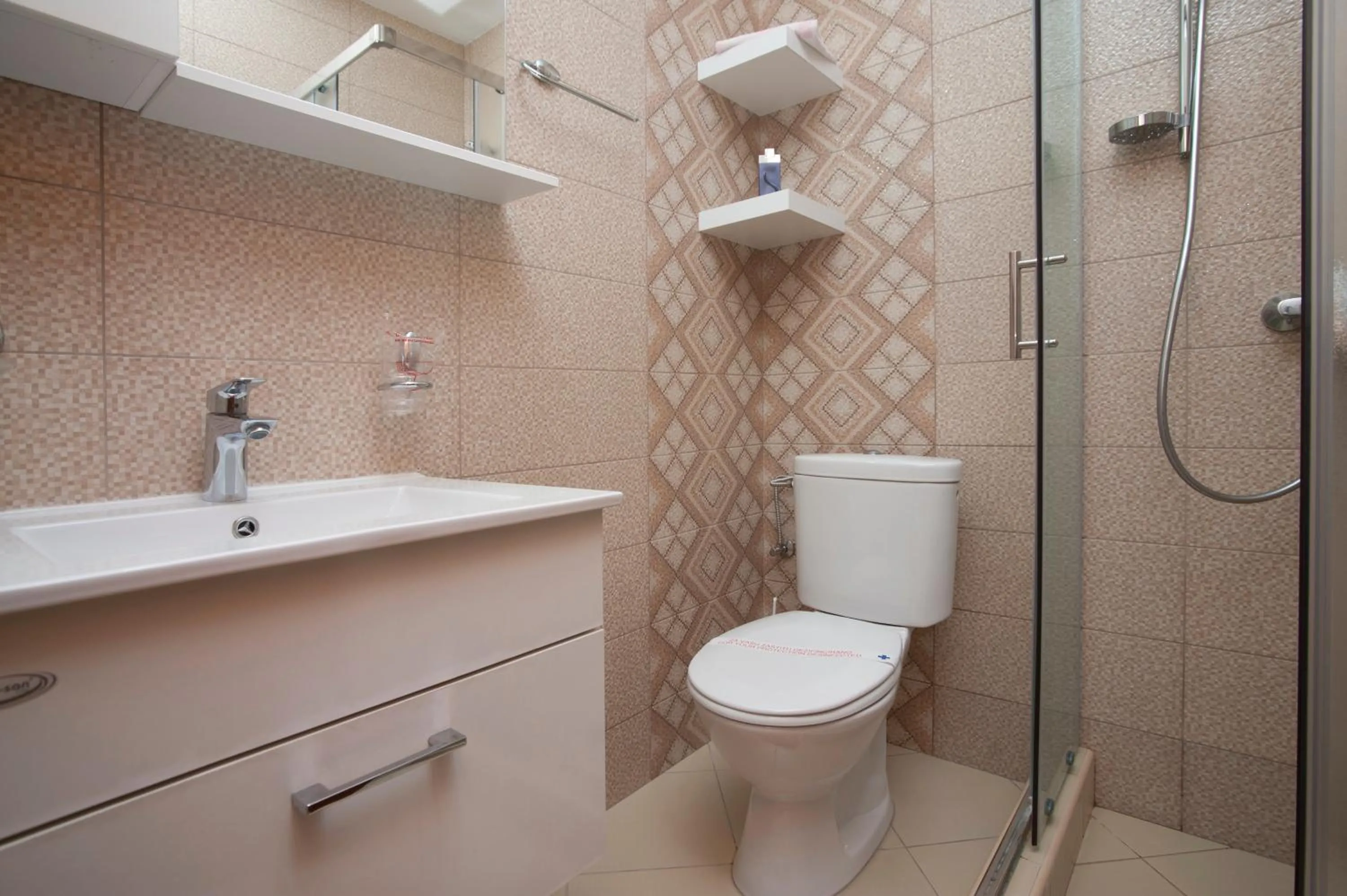 Bathroom in Guest House Medin