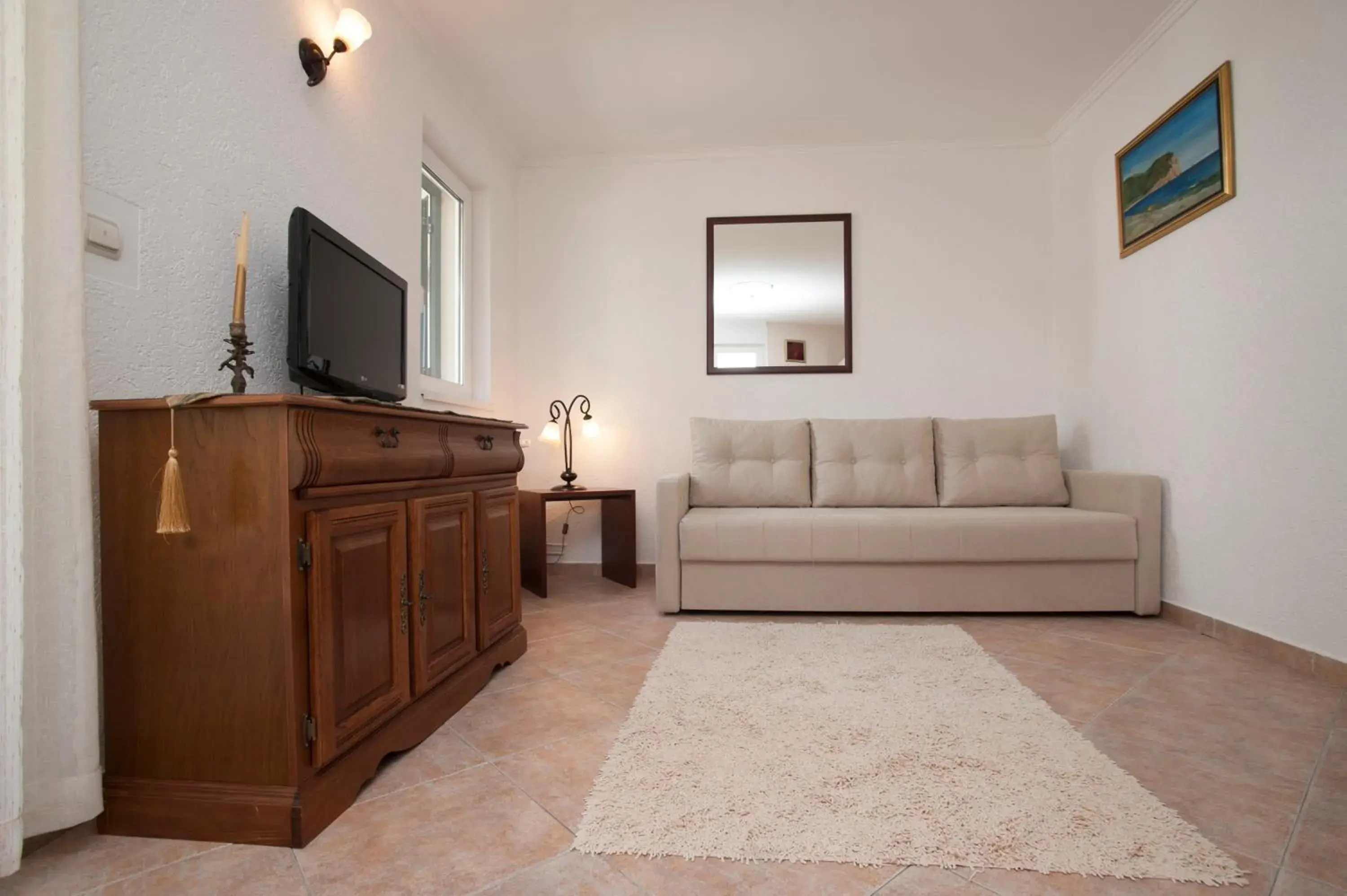 Deluxe Apartment in Guest House Medin Deluxe Apartment in Guest House Medin