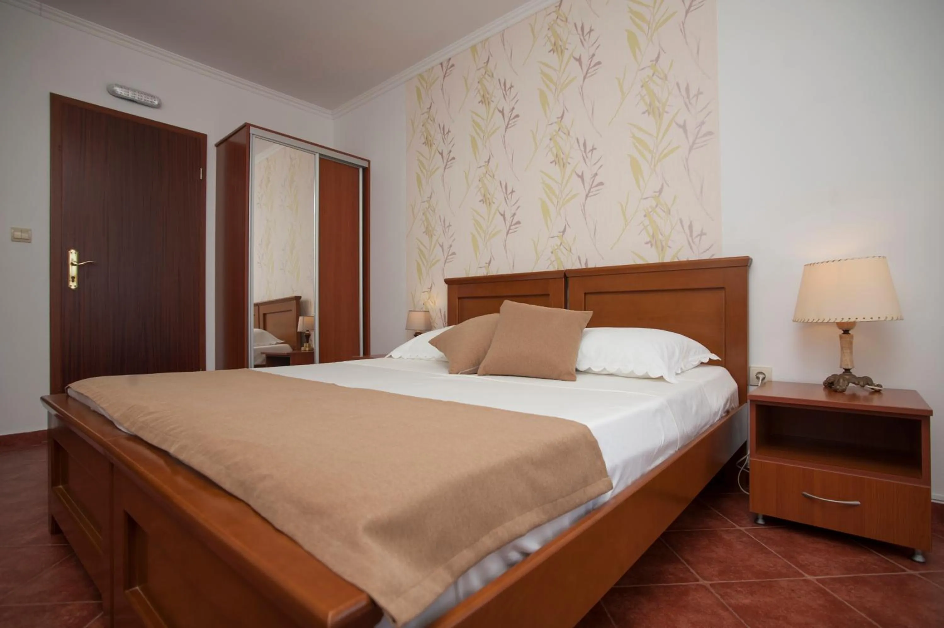 TV and multimedia in Guest House Medin