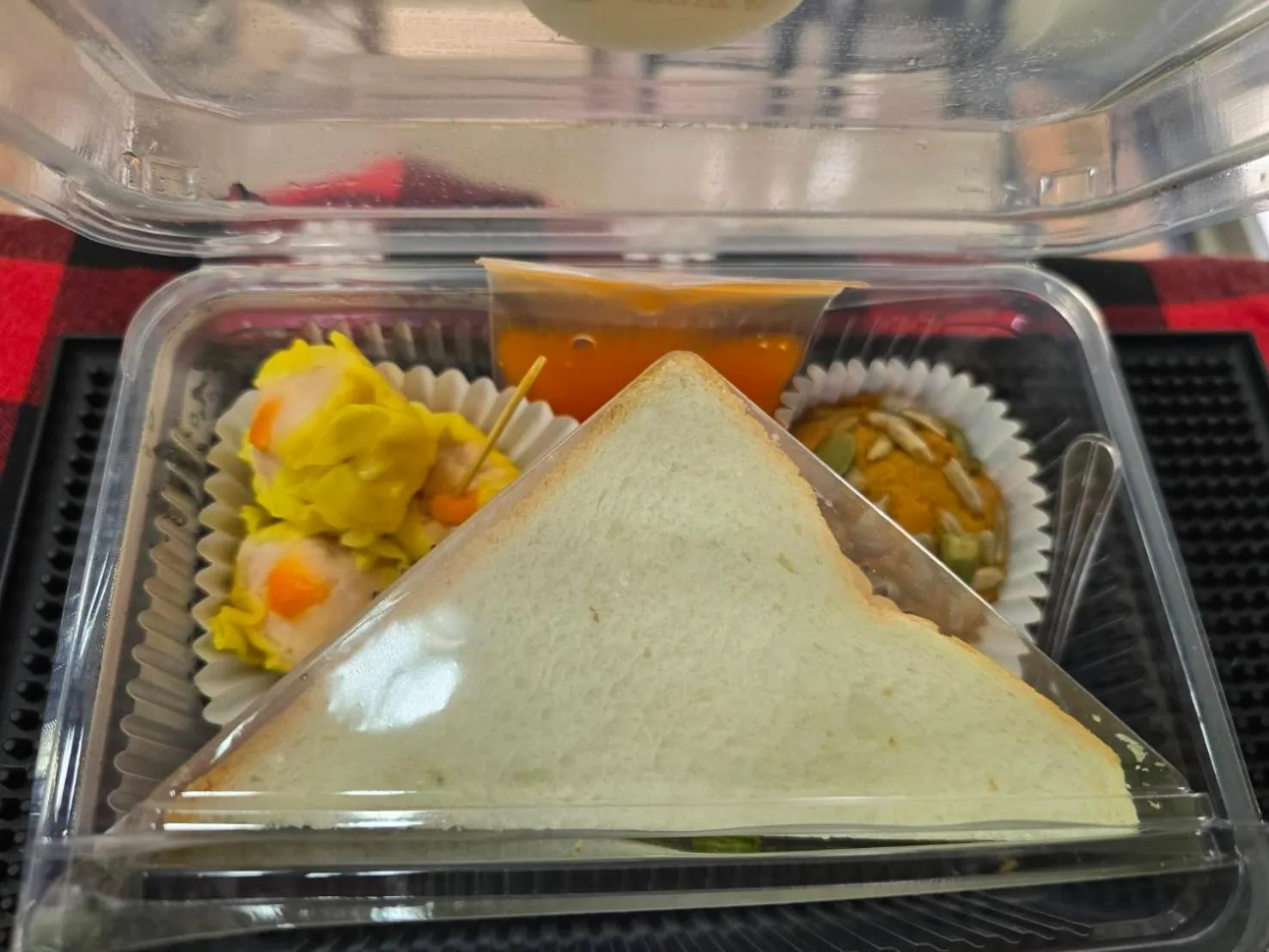 Food and drinks in The Bua Boutique Resort