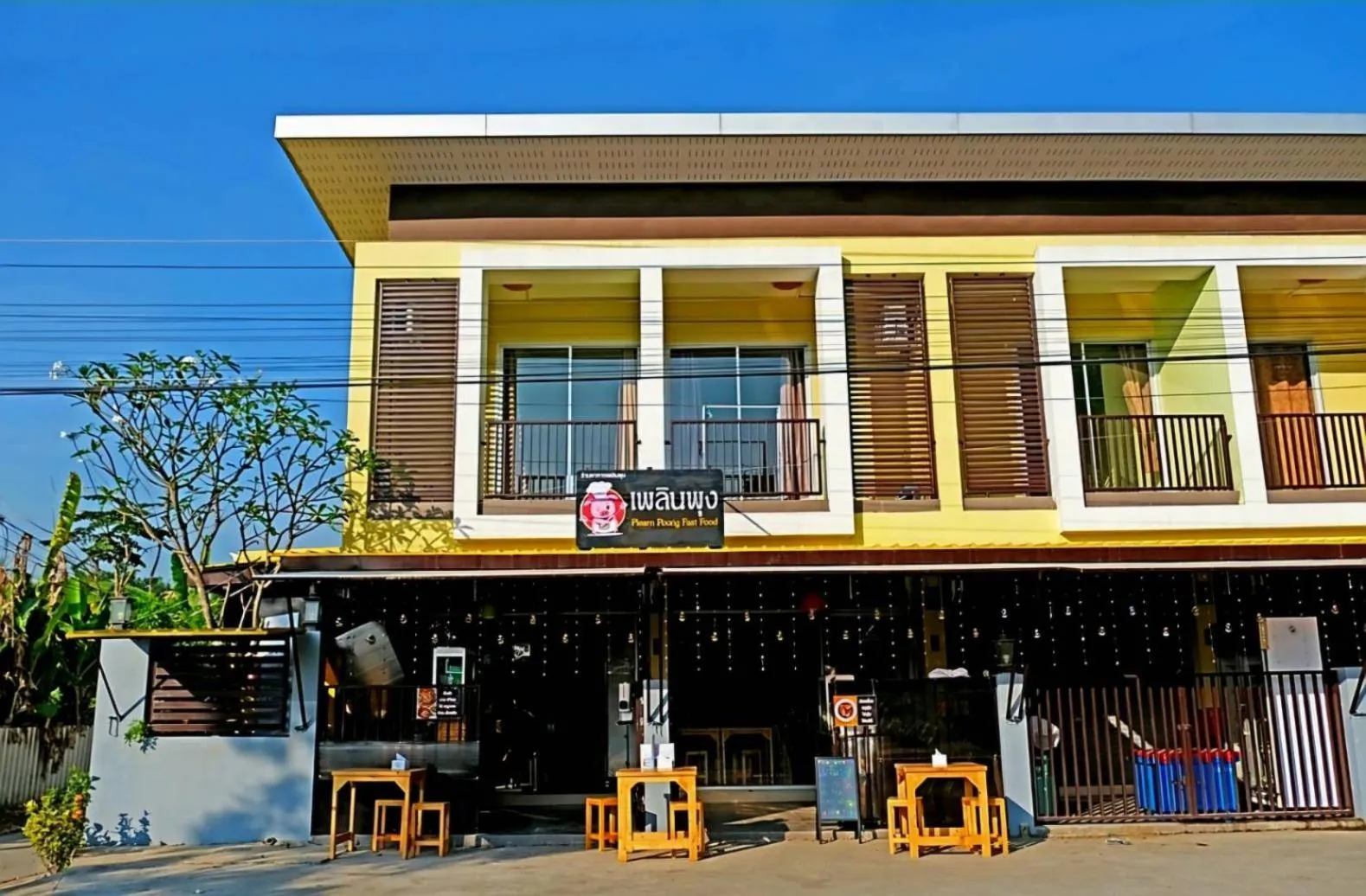 Restaurant/places to eat in The Bua Boutique Resort