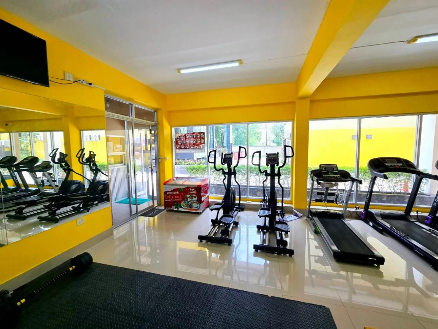 Fitness centre/facilities in The Bua Boutique Resort