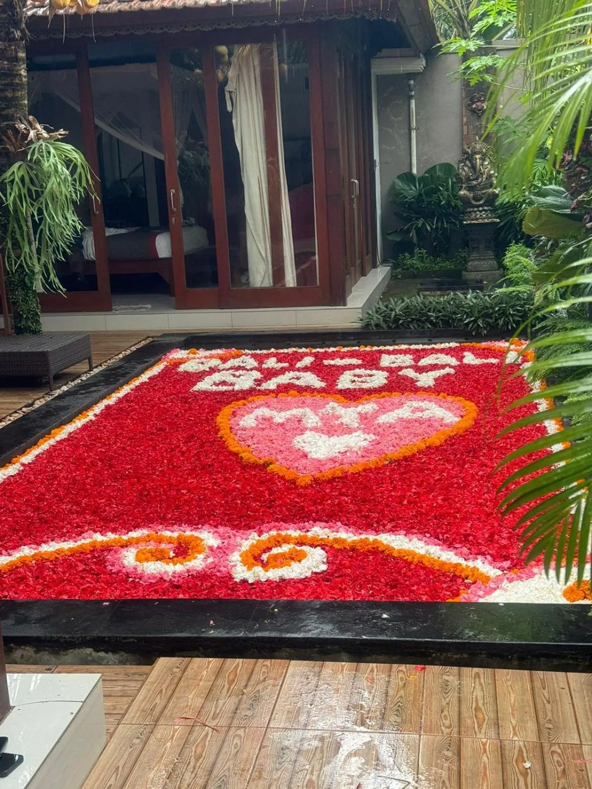 Day in THE JEMA PRIVATE Villa