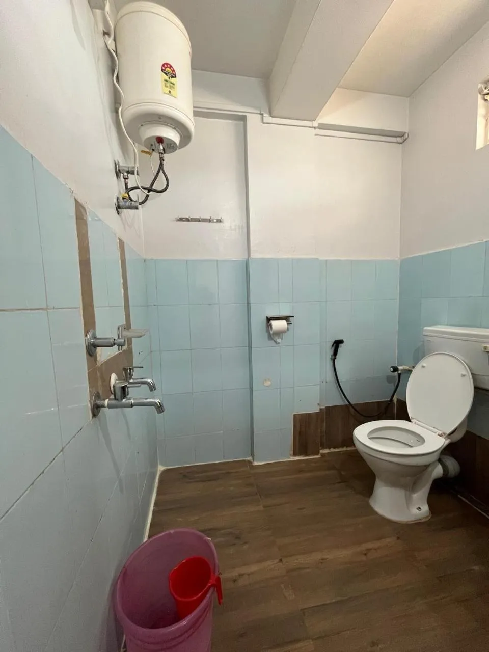 Bathroom in HOTEL COUNTRY INN