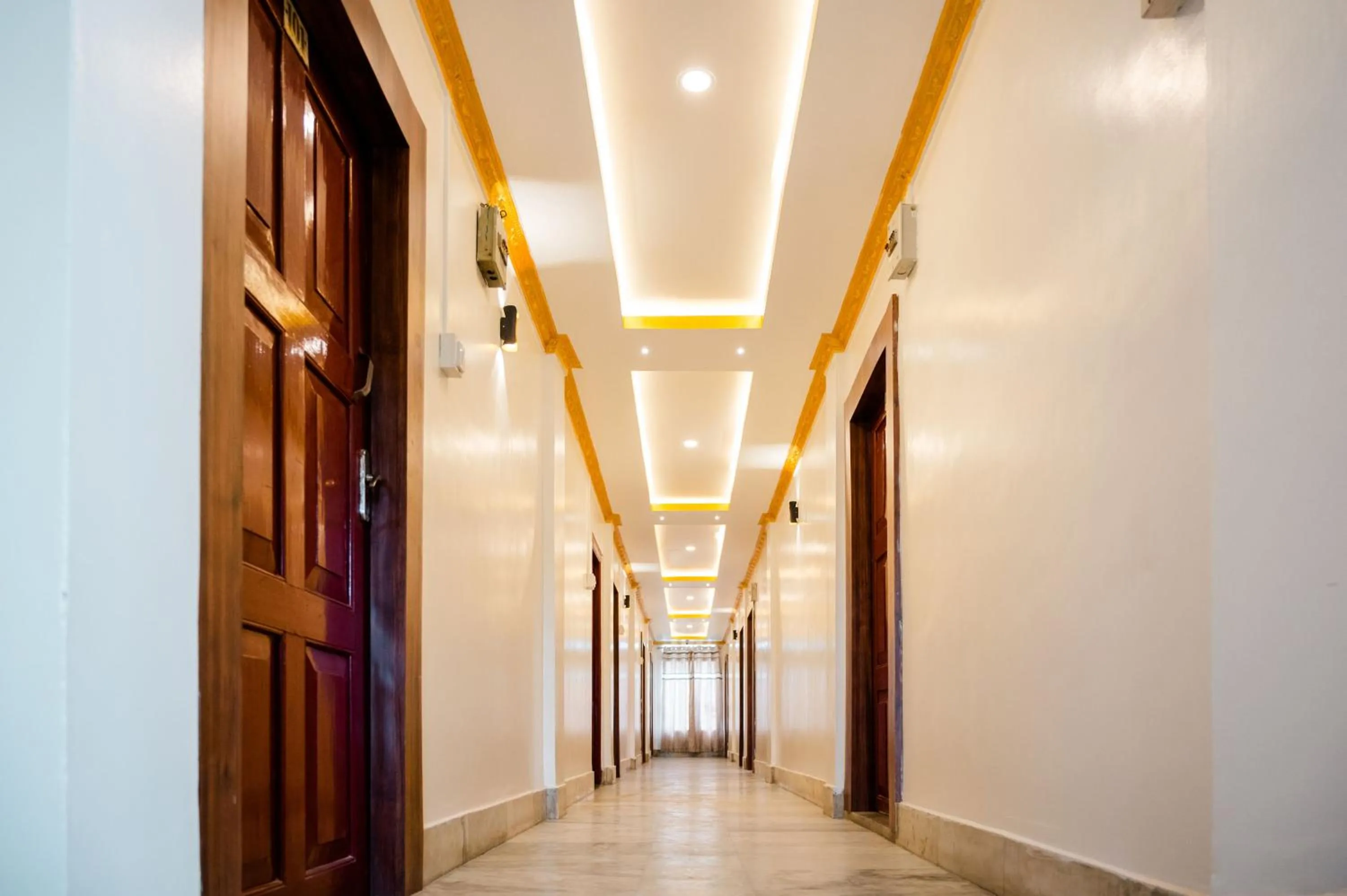 Lobby or reception in HOTEL COUNTRY INN