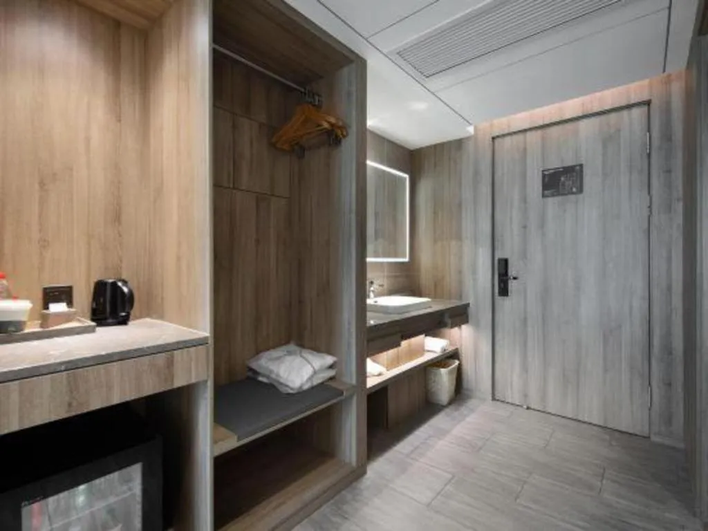 Bed in Atour Hotel Huzhou Changxing Changhai Road