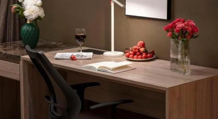 Atour Hotel Huzhou Changxing Changhai Road