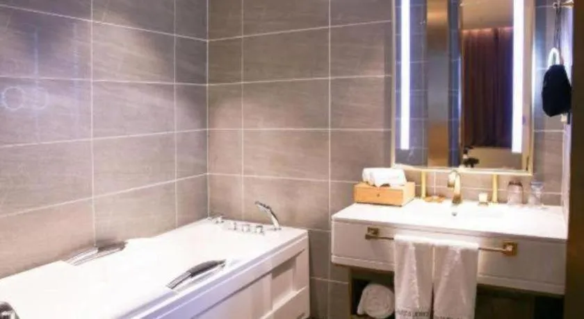 James Joyce Coffetel Shijiazhuang Wanda Plaza Tangu Metro Station