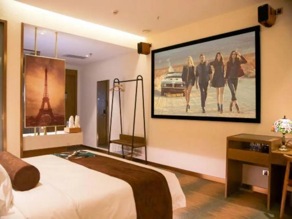 Bed in James Joyce Coffetel Shijiazhuang Wanda Plaza Tangu Metro Station