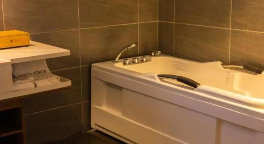 James Joyce Coffetel Shijiazhuang Wanda Plaza Tangu Metro Station