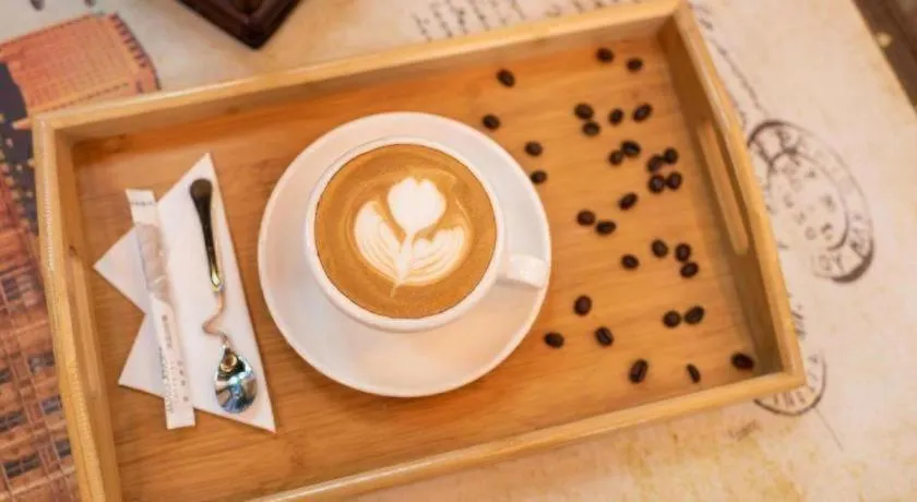 James Joyce Coffetel Anyang Railway Station Wenfeng Avenue Yinxu Scenic Spot