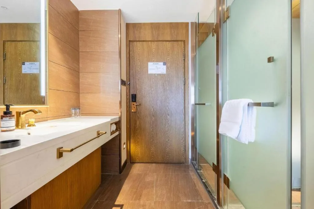 James Joyce Coffetel Tianjin Railway Station