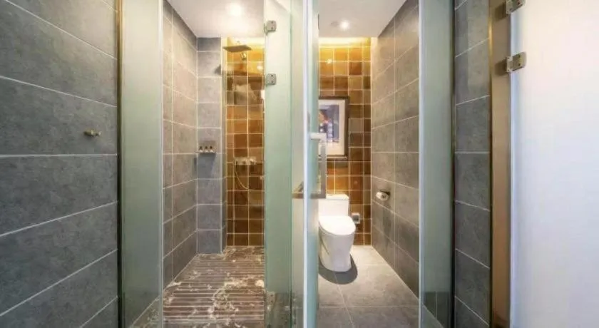 James Joyce Coffetel Tianjin Railway Station