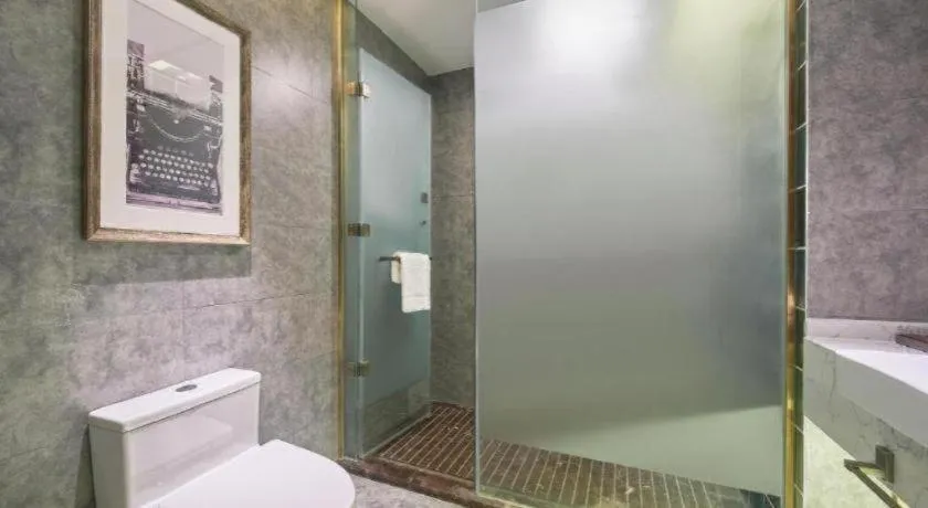 James Joyce Coffetel Tianjin Railway Station