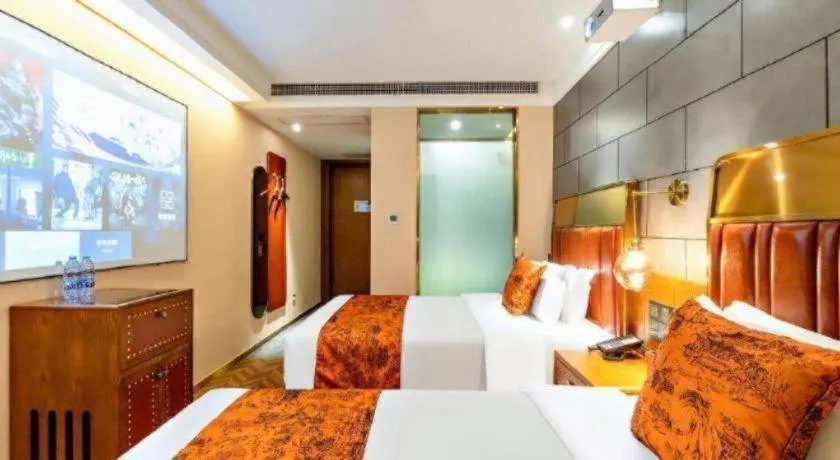 Bed in James Joyce Coffetel Tianjin Railway Station